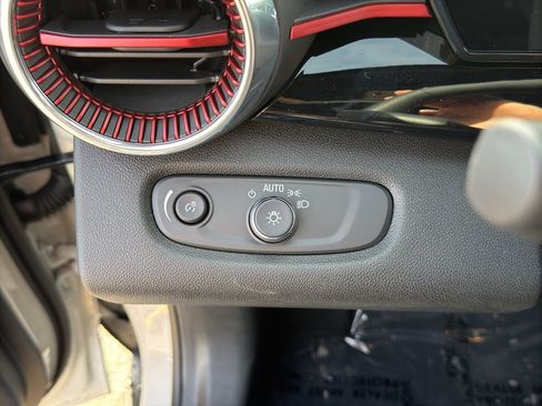 New 2026 Chevrolet Trax RS w/ Sunroof Package image 16