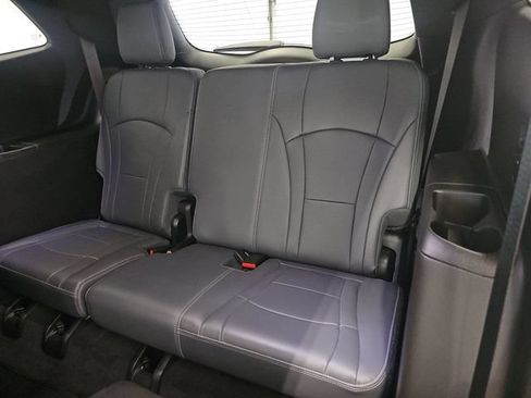 Used 2024 Buick Enclave Essence w/ Experience Buick Package AWD/4WD image 37