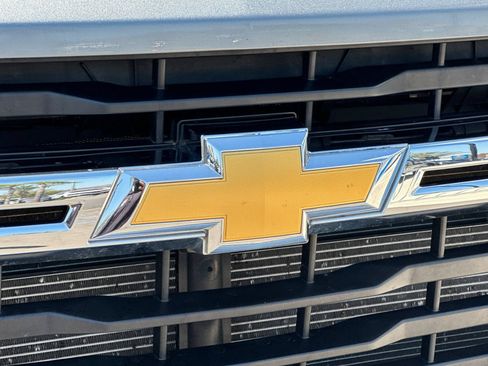 Used 2024 Chevrolet Silverado 3500 LT AWD/4WD image 38