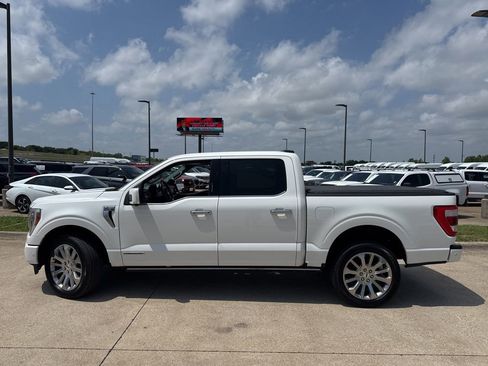 Used 2023 Ford F150 Limited image 3