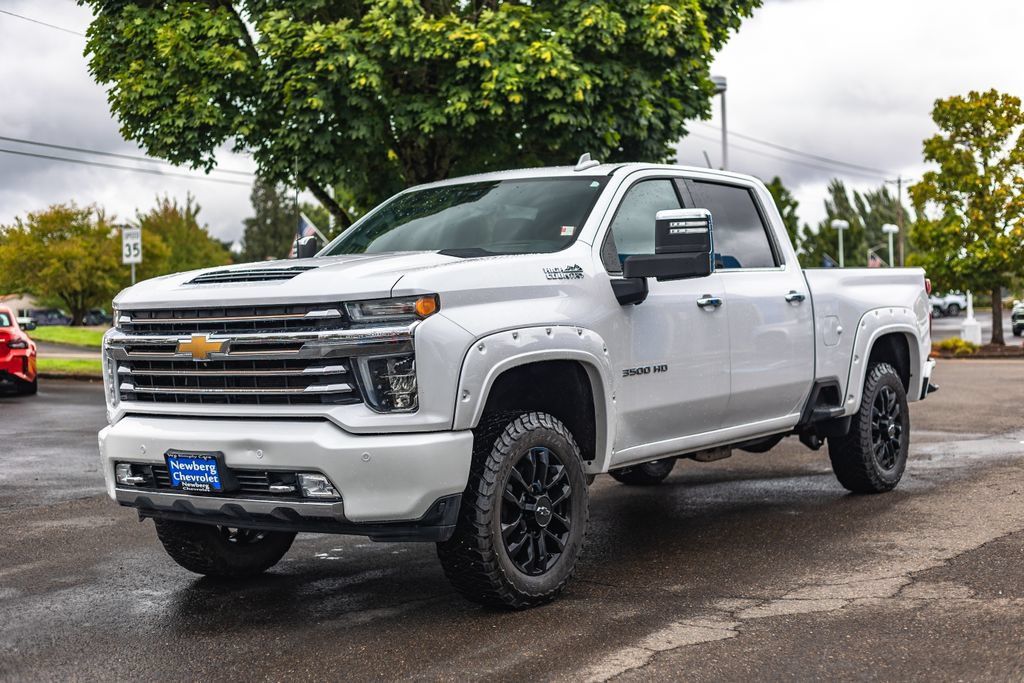 Used 2020 Chevrolet Silverado 3500 High Country w/ Z71 Off-Road Package AWD/4WD image 4