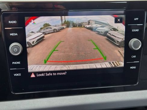 New 2026 Volkswagen Jetta SE FWD image 22