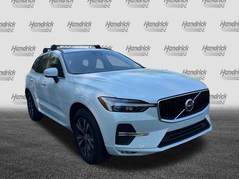 Used 2023 Volvo XC60 B5 Core w/ Climate Package image 2
