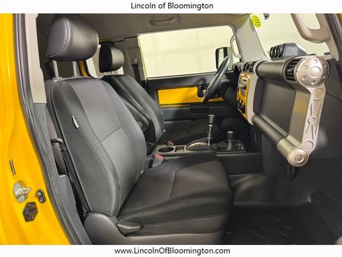 Used 2007 Toyota FJ Cruiser 4WD image 9