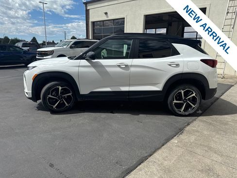 Used 2023 Chevrolet TrailBlazer RS w/ Convenience Package AWD/4WD image 4