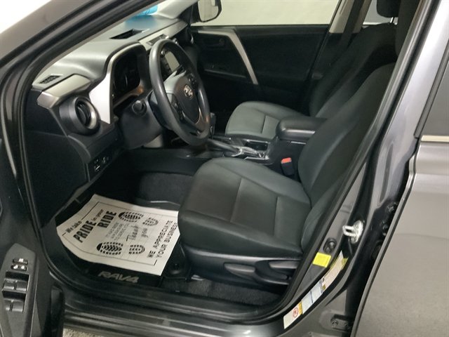 Used 2018 Toyota RAV4 LE w/ All Weather Liner Package AWD/4WD image 14
