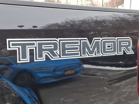 Used 2020 Ford F250 Lariat image 31