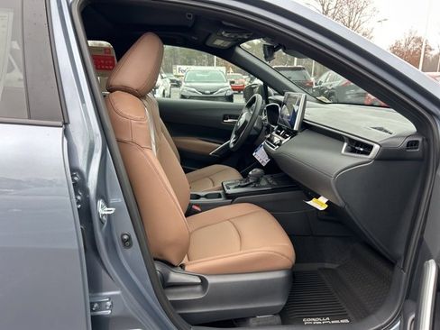 New 2026 Toyota Corolla Cross XLE image 16