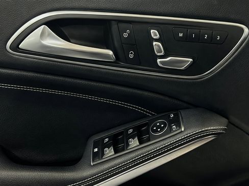 Used 2019 Mercedes-Benz CLA 250 image 13