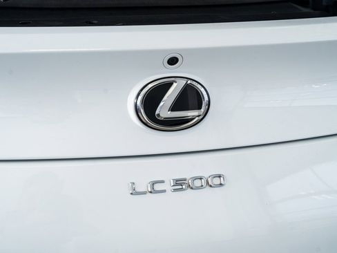 Used 2018 Lexus LC 500 Coupe w/ Performance Package image 25