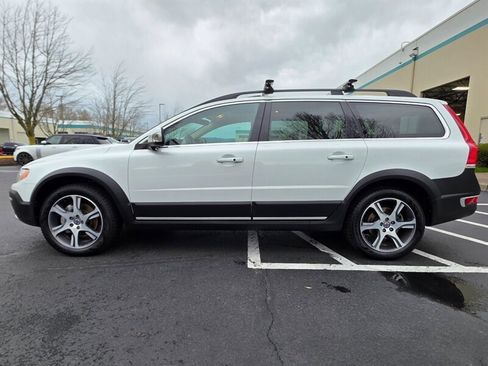 Used 2015 Volvo XC70 T6 Platinum w/ Protection Package image 3