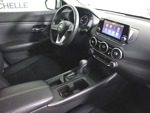 Certified 2022 Nissan Sentra S image 26