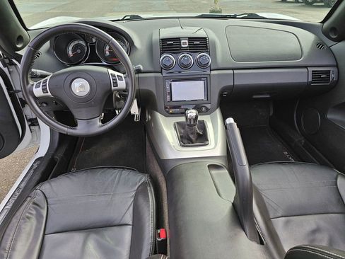 Used 2008 Saturn Sky Red Line RWD image 16