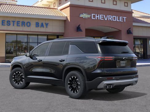 New 2026 Chevrolet Traverse Z71 AWD/4WD image 3