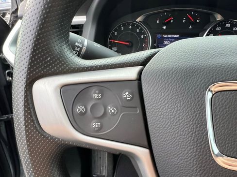 Used 2023 GMC Acadia SLE w/ Driver Convenience Package image 43