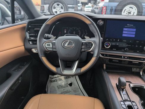 Used 2024 Lexus RX 350 Premium w/ Convenience Package AWD/4WD image 13
