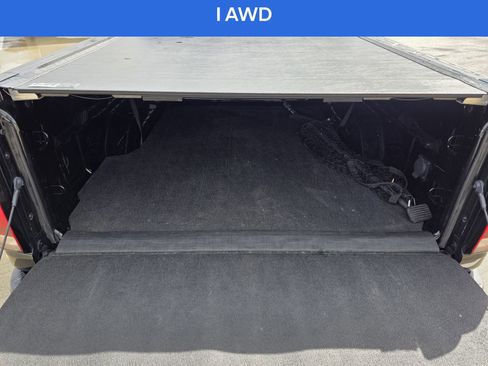 Used 2023 Chevrolet Colorado Z71 w/ Advanced Trailering Package image 11