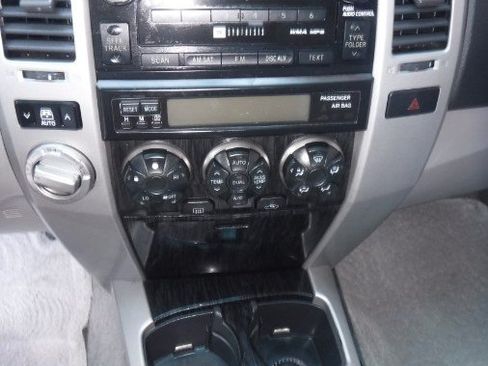 Used 2008 Toyota 4Runner Limited AWD/4WD image 16