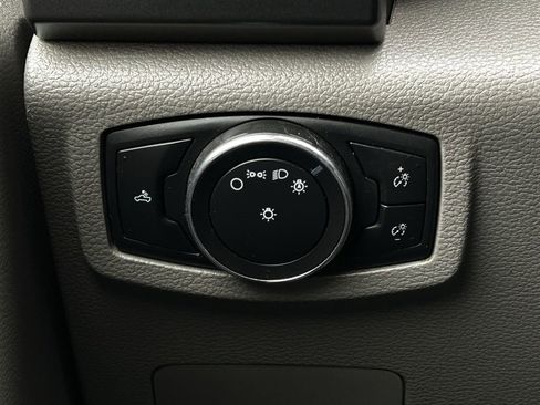 Used 2021 Ford F250 XLT AWD/4WD image 24