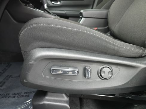 Certified 2024 Honda CR-V EX image 28