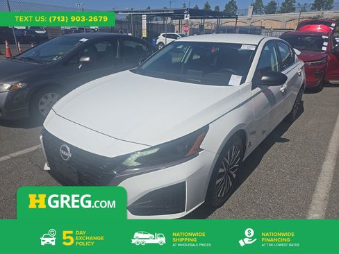 Used 2026 Nissan Altima 2.5 SV FWD image 1