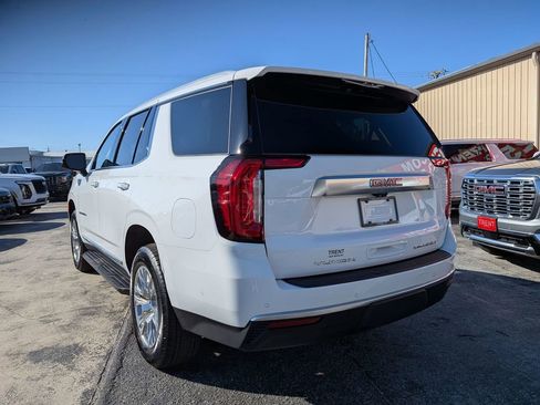 Used 2024 GMC Yukon Denali w/ Advanced Technology Package AWD/4WD image 2