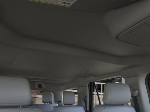 New 2026 Ford Expedition Active image 24