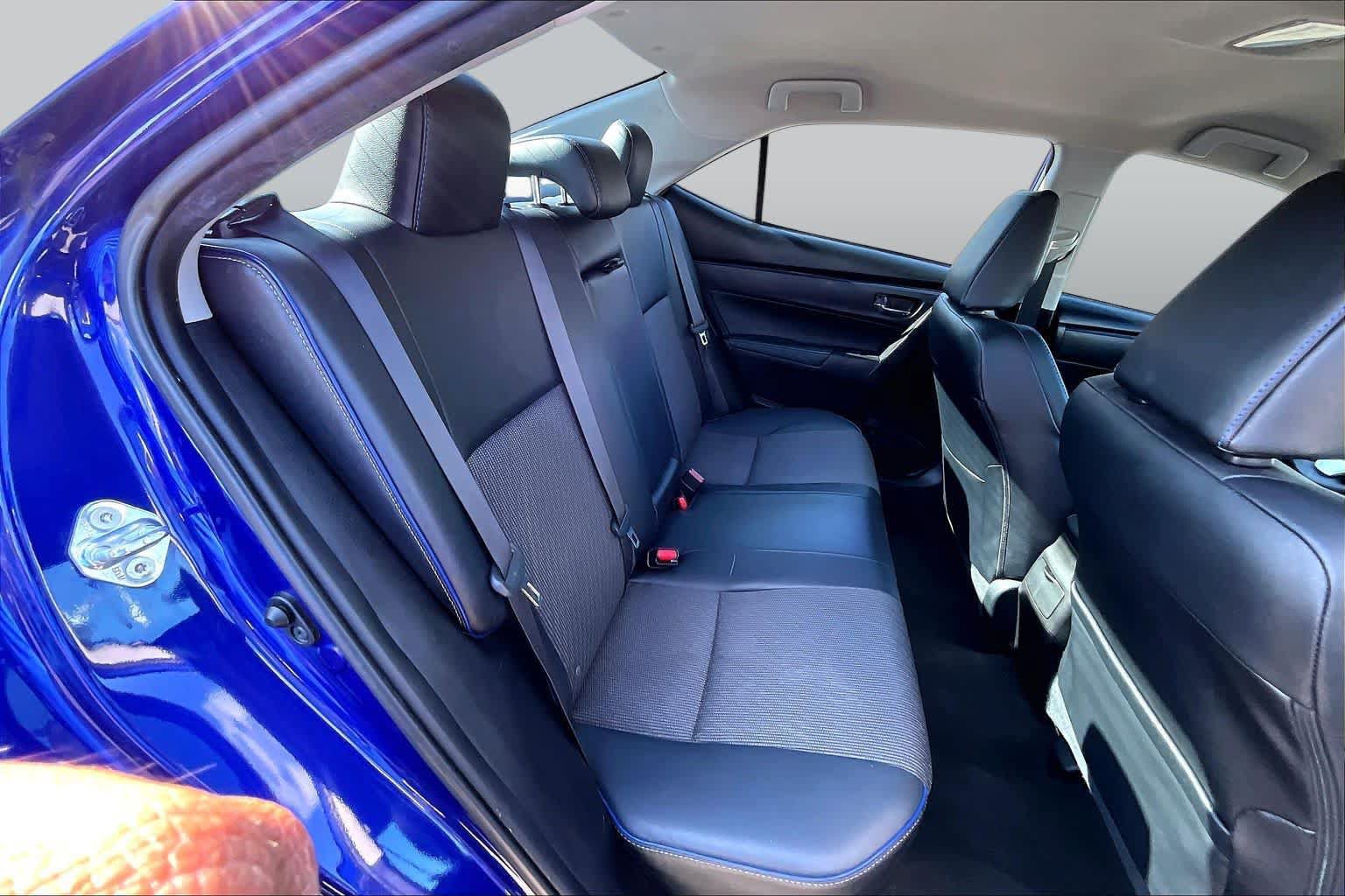 Used 2017 Toyota Corolla SE FWD image 20