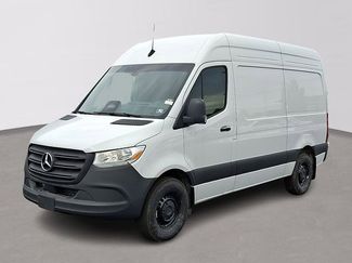 Used 2025 Mercedes-Benz Sprinter 2500 video 1