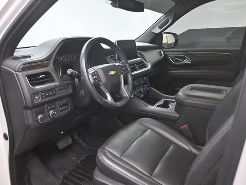 Used 2021 Chevrolet Tahoe LT w/ LT Signature Package RWD image 19