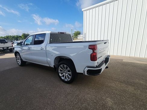 Used 2026 Chevrolet Silverado 1500 Custom w/ LPO, Dark Essentials Package RWD image 6
