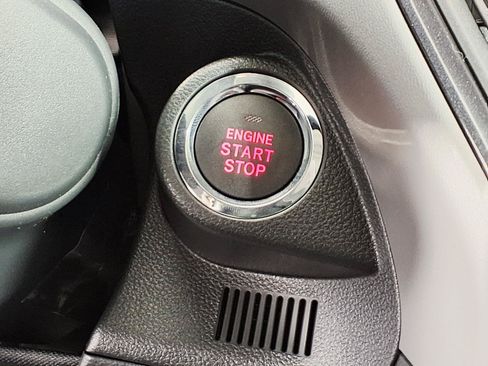 New 2026 Subaru Crosstrek 2.5i Limited AWD/4WD image 9