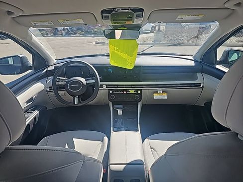 Certified 2025 Hyundai Tucson SEL image 32
