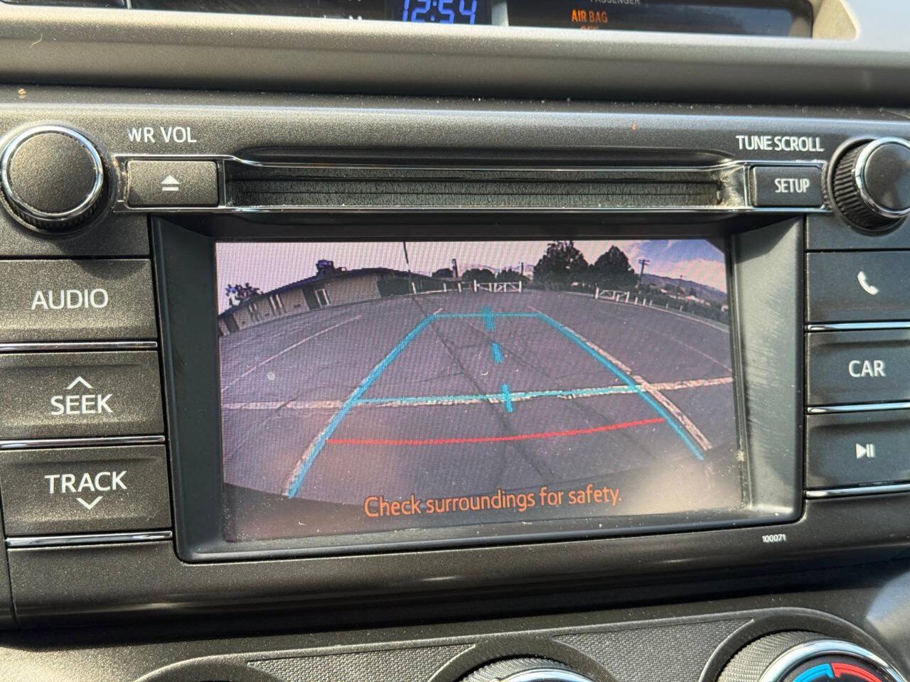 Used 2013 Toyota RAV4 LE FWD image 12