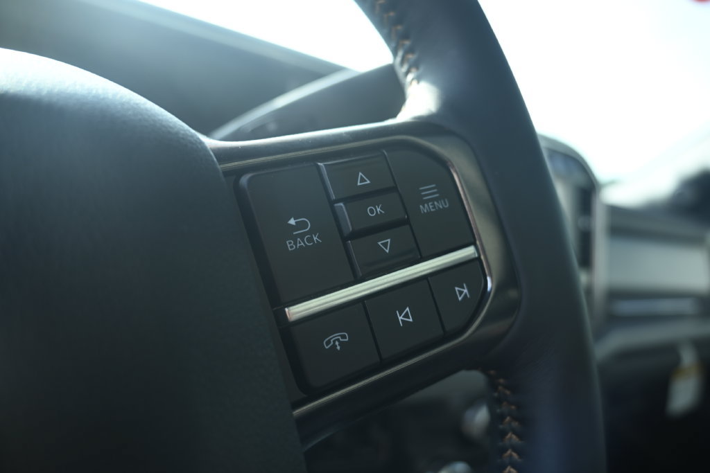 Used 2024 Ford F250 Platinum AWD/4WD image 25