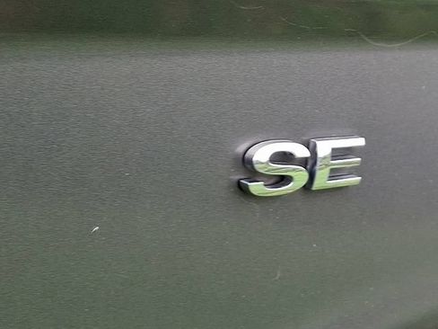 Used 2012 Ford Fusion SE FWD image 11