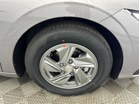 New 2026 Hyundai Elantra SE w/ Cargo Package image 12