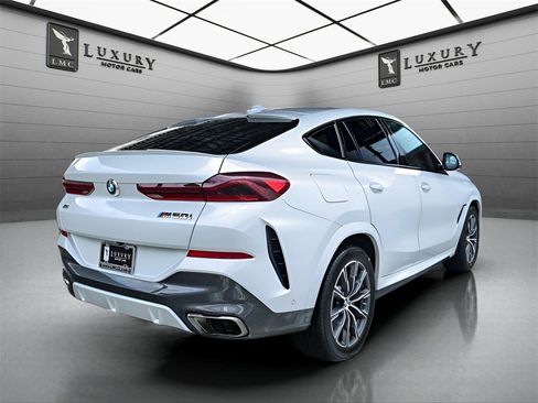 Used 2023 BMW X6 M50i w/ Executive Package image 8