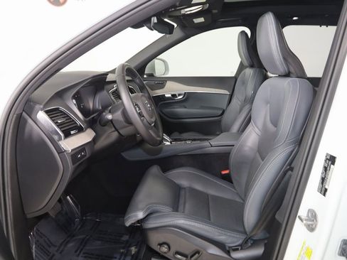 Used 2024 Volvo XC90 T8 Ultimate w/ Protection Package Premier image 12