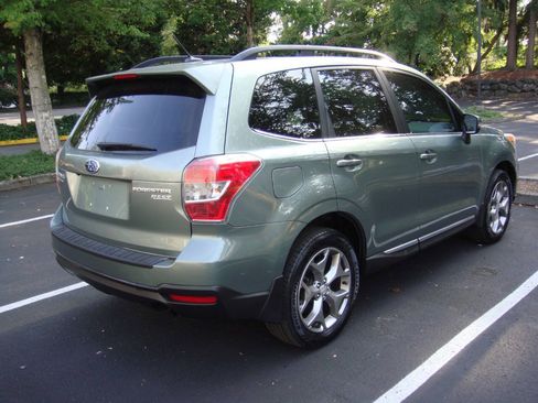 Used 2015 Subaru Forester 2.5i Touring w/ Eyesight & Navigation System AWD/4WD image 7