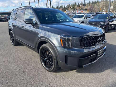 Used 2024 Kia Telluride EX X-Line image 3