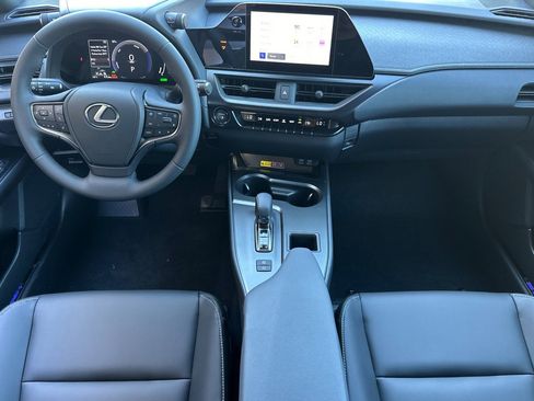 New 2026 Lexus UX 300h FWD image 14