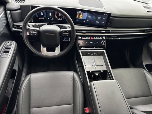 Used 2025 Hyundai Santa Fe SEL image 23