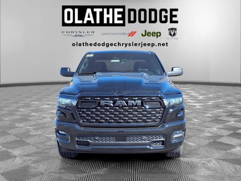 New 2026 RAM 1500 Express AWD/4WD image 32
