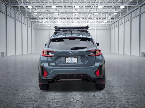 Used 2025 Subaru Crosstrek 2.0i Premium w/ Crosstrek Mirror Package AWD/4WD image 4