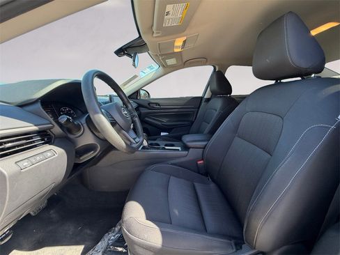 Used 2023 Nissan Altima 2.5 S image 10