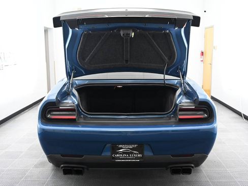 Used 2021 Dodge Challenger R/T Scat Pack RWD image 39