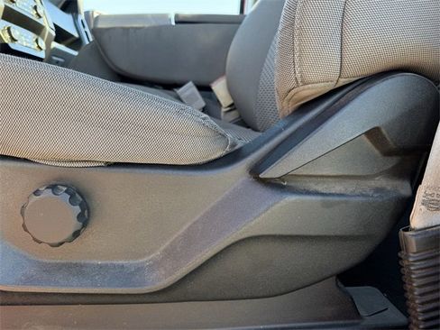 Used 2020 Ford F150 XLT image 24