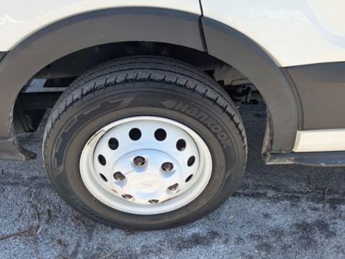 Used 2019 Ford Transit 350 138 DRW image 9