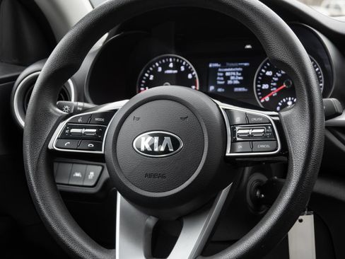 Used 2021 Kia Forte LXS FWD image 26